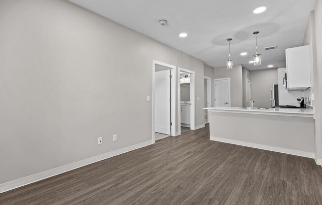 2 beds, 1 bath, $1,800, Unit D103