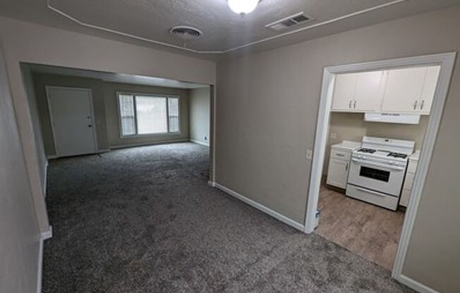 2 beds, 1 bath, $1,475