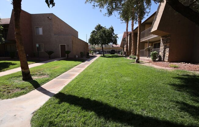 BELLA VITA CONDO - GUARD GATED - LOWER UNIT
