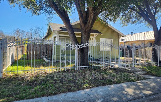 304 TERRELL AVE