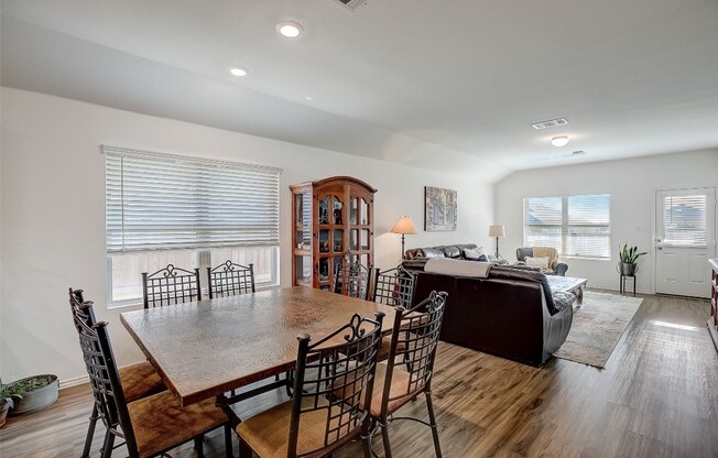 6530 Laurencia Pl, Round Rock TX