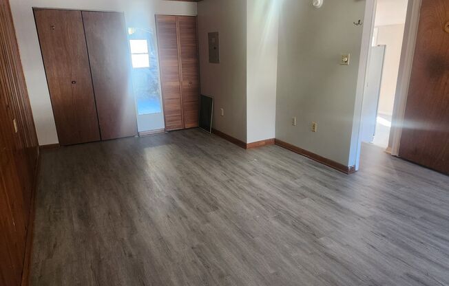 1 bed, 1 bath, 750 sqft, $695, Unit D