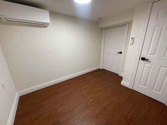 274 LOGAN AVE