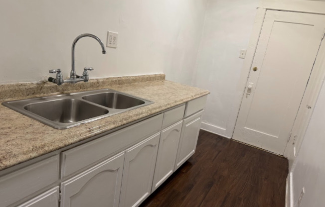 1425 ALVARADO TERRACE