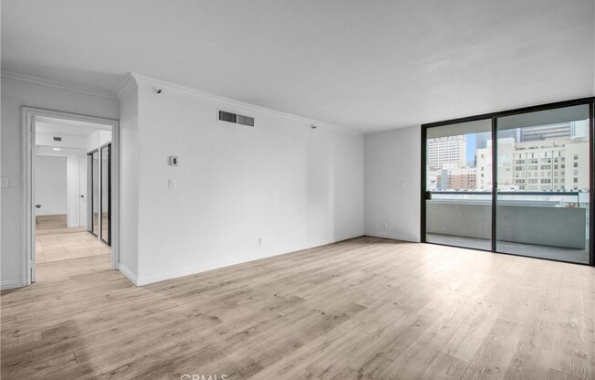 1 bed, 1 bath, 754 sqft, $2,552, Unit 1103