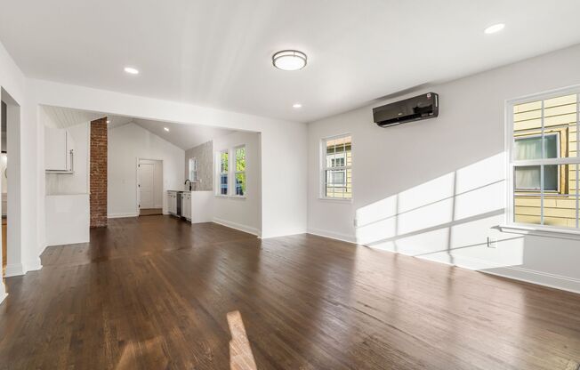 Stunning 2 Bedroom 2 Bath in the heart of Tulsa!