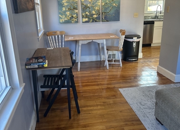 2 beds, 1 bath, 750 sqft, $2,500, Unit 1