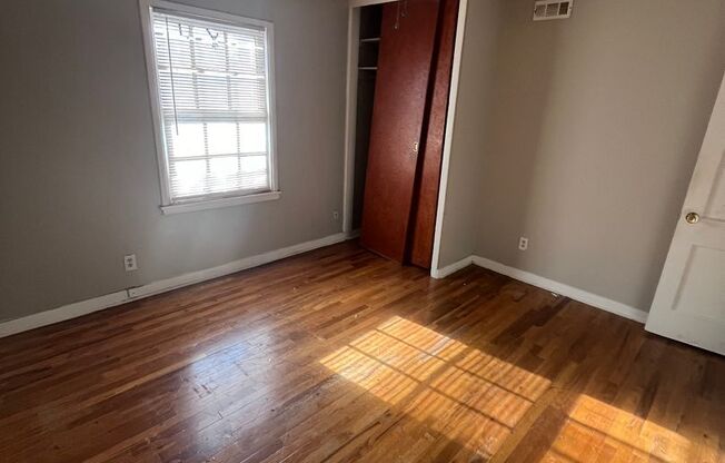 1 bed, 1 bath, $650, Unit A WOOL16 (5010#)