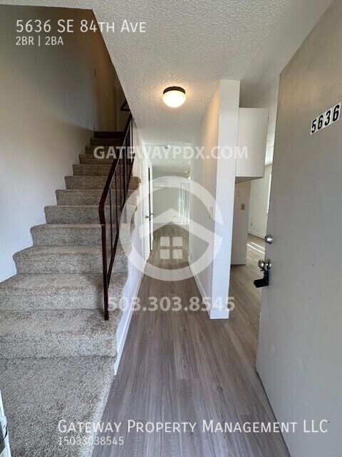 5636 SE 84 AVE