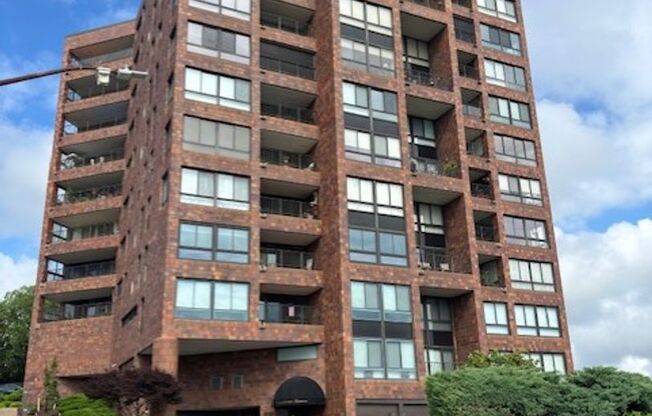 Beautiful Condo for Rent