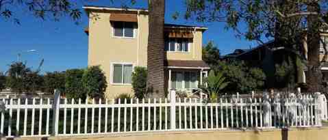 1251 LINCOLN AVE