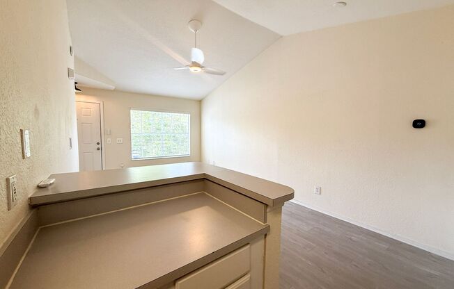 1 bed, 1 bath, $1,400, Unit # 507