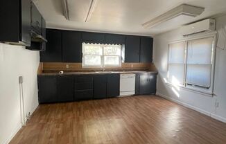 3 beds, 1 bath, $1,200