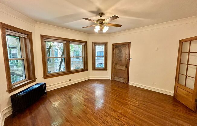 1 bed, 1 bath, 425 sqft, $1,865, Unit 233-120