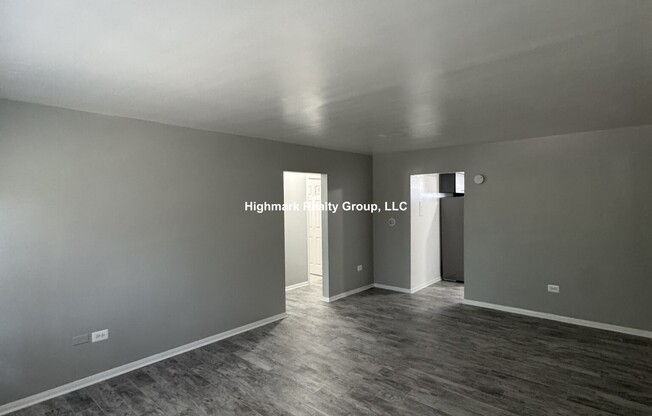 1316 Carol St. 1A