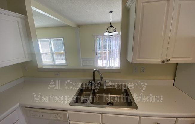 280 LEASINGWORTH WAY