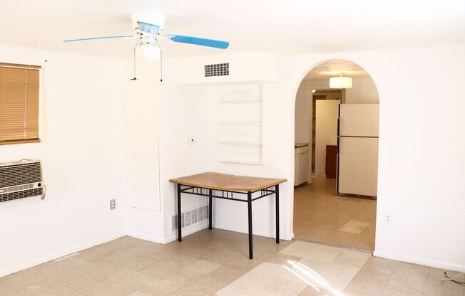 1 bed, 1 bath, $675, Unit Unit A