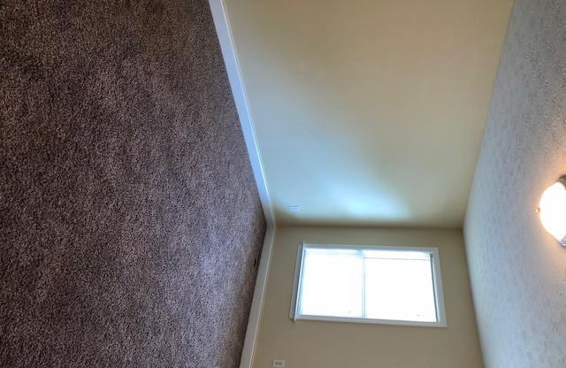 6901 ELLESMEREDRIVE