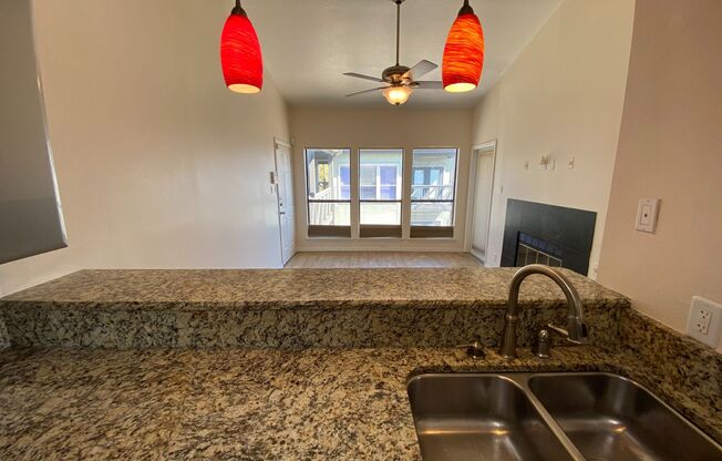 UT PRE-LEASE: 2 BR / 1 BA West Campus Condo - Walk to UT - Private Balcony - W/D