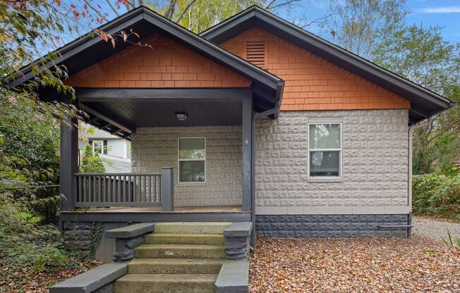 Beautifully Renovated Cottage - Great North Location