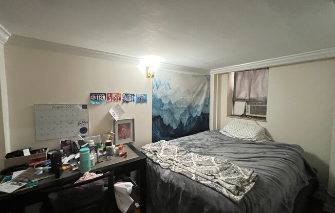 1 bed, 1 bath, $3,500, Unit 1E