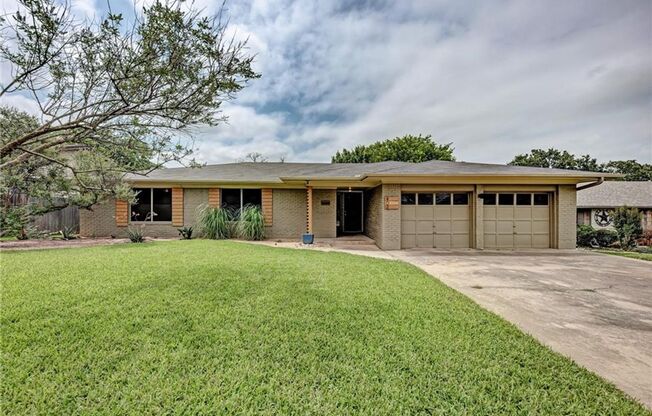 Georgetown home for lease - 3 bedrooms and 2 bathrooms in San Garbiel Heights