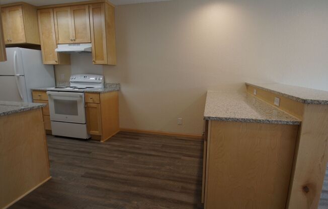 1 bed, 1 bath, 780 sqft, $1,448, Unit 414