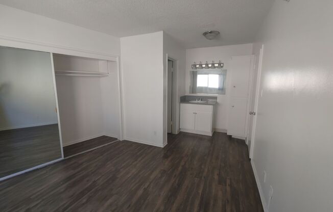 3311 ROWENA AVE.