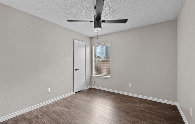 2 beds, 1 bath, 815 sqft, $1,370, Unit 304 A