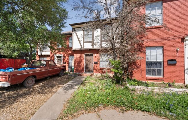 5800 Belmoor Drive, Unit C