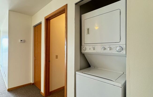 1 bed, 1 bath, $1,630