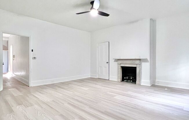 Newly Renovated 2 BR Bi-Level w/ In Unit Washer / Dryer *Now Offering One Month's Rent Free*