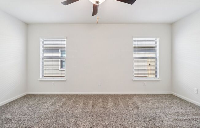 3 beds, 2 baths, 1,572 sqft, $1,945, Unit 612 Trinity Trl