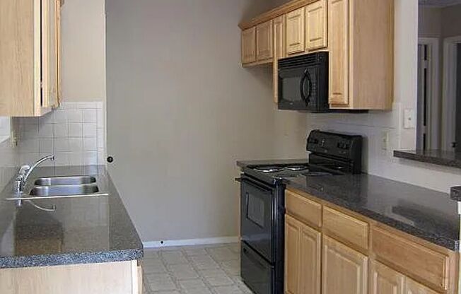 3 beds, 2 baths, $1,695