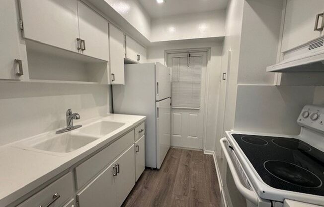 Van Buren St Apartments II LLC