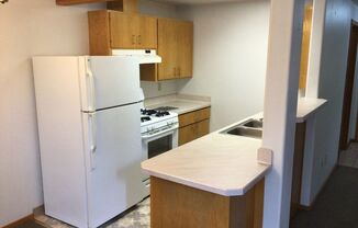 2 beds, 1.5 baths, 824 sqft, $1,595