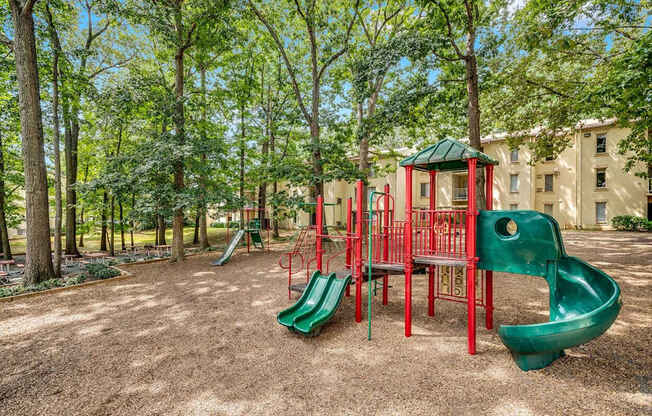playgrounds at the estates