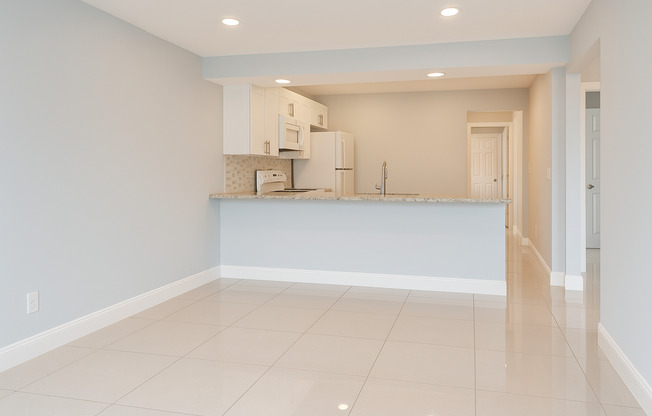 1 bed, 1 bath, 700 sqft, $1,650, Unit C-39