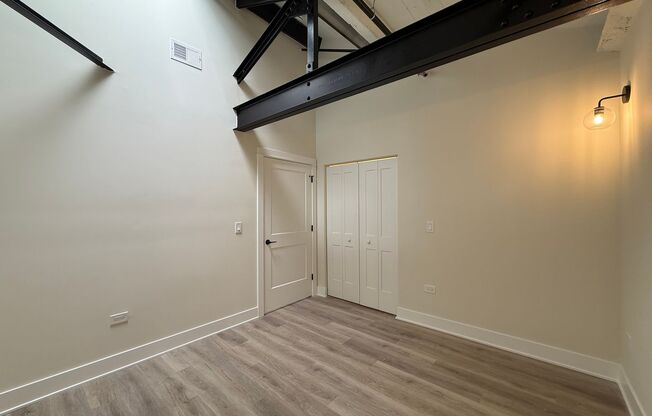 2 beds, 2 baths, 1,000 sqft, $4,195, Unit 203