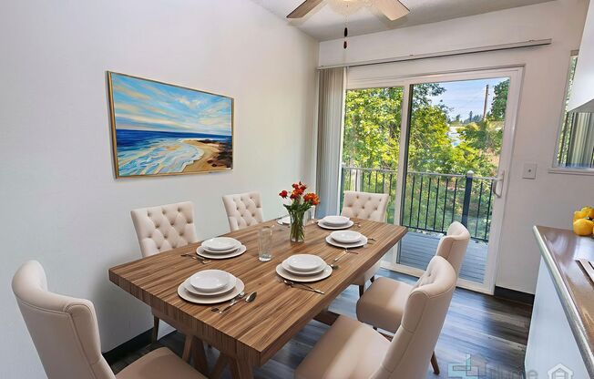 2 beds, 1 bath, 702 sqft, $1,550, Unit 33