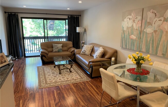 1 bed, 1 bath, 599 sqft, $2,200