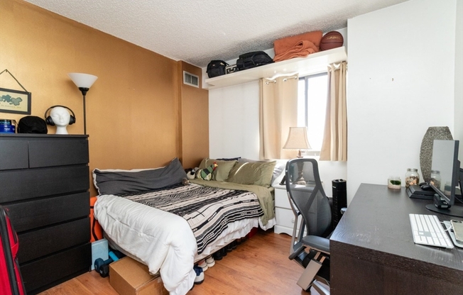 2 beds, 1.5 baths, 800 sqft, $3,250, Unit 516