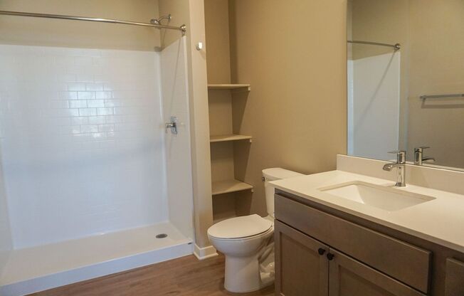 2 beds, 2 baths, 1,045 sqft, $1,599, Unit 223