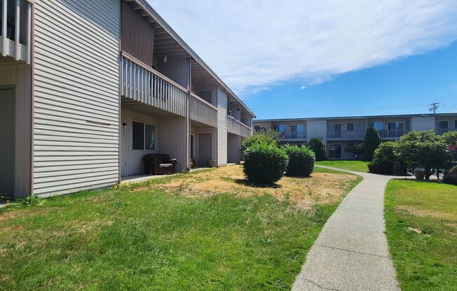 Alpha Park Apartments