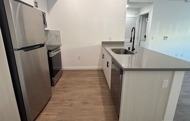 1 bed, 1 bath, 514 sqft, $2,445, Unit 2110-106