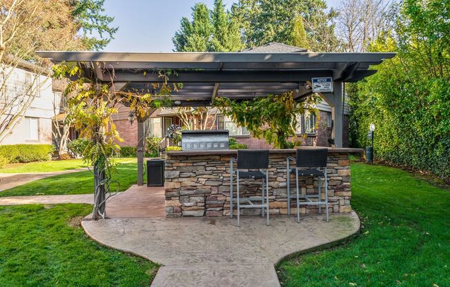 1 bed, 1 bath, 612 sqft, $1,725, Unit 66-16