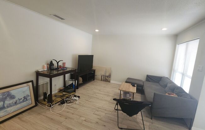 1005 W MLK #B