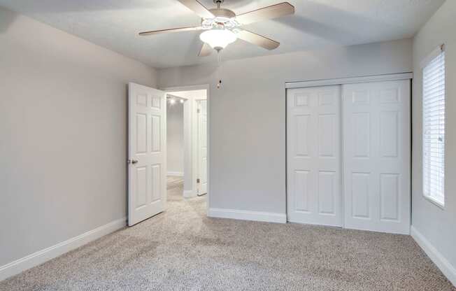 2200 Big Creek Apartments in Roswell, GA photo of bedroom