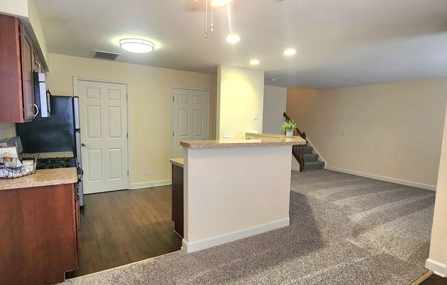 2 beds, 2.5 baths, 1,080 sqft, $2,194, Unit 186A