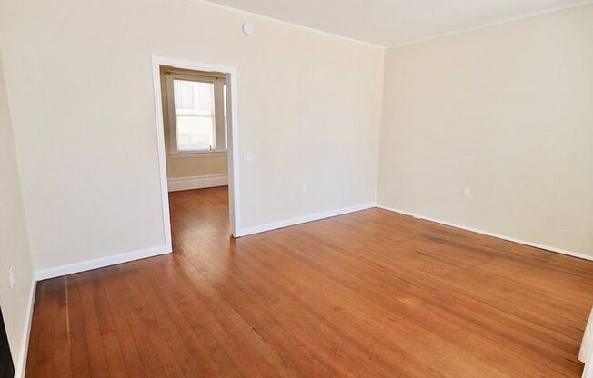 Charming North Beach Unit w/Parking
